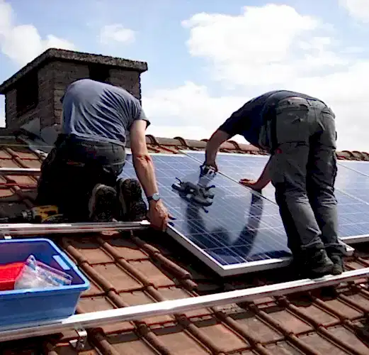 zonnepanelen demonteren en monteren